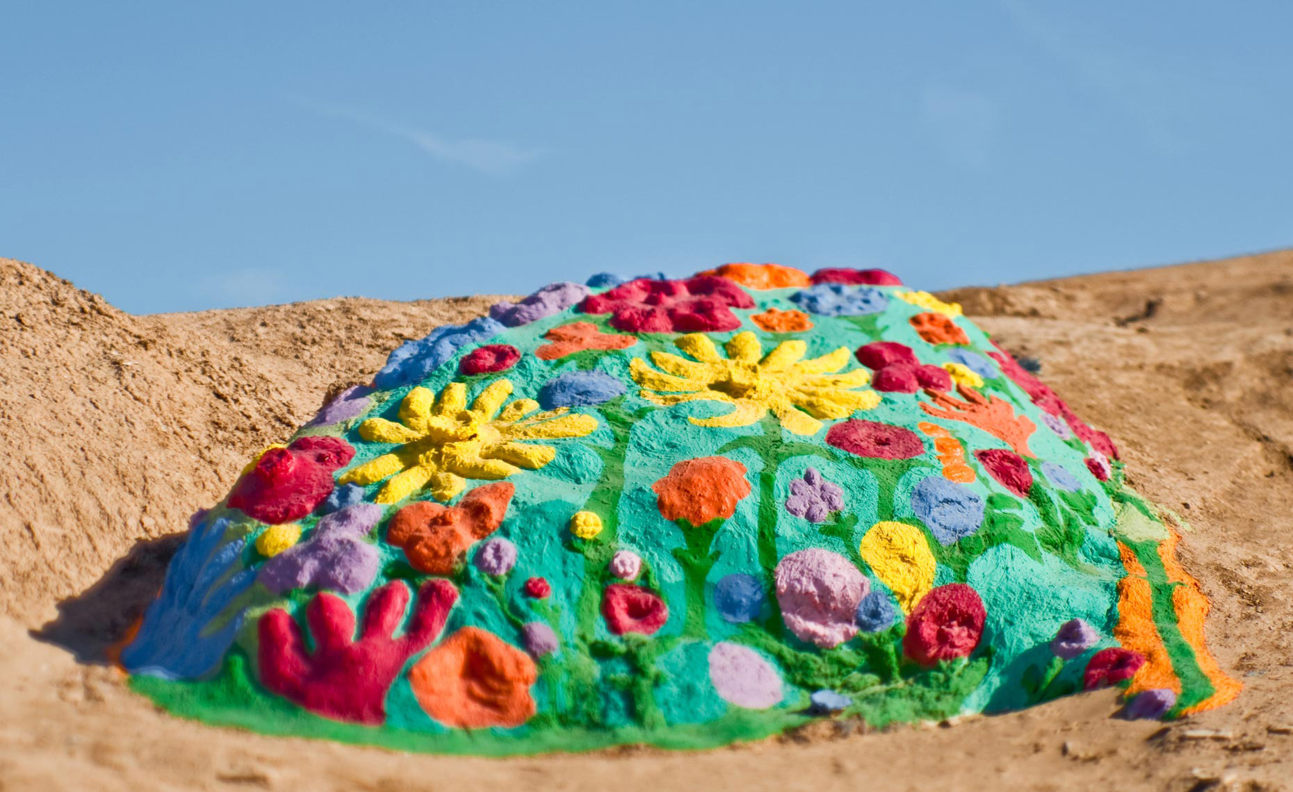 salvation_mountain_08